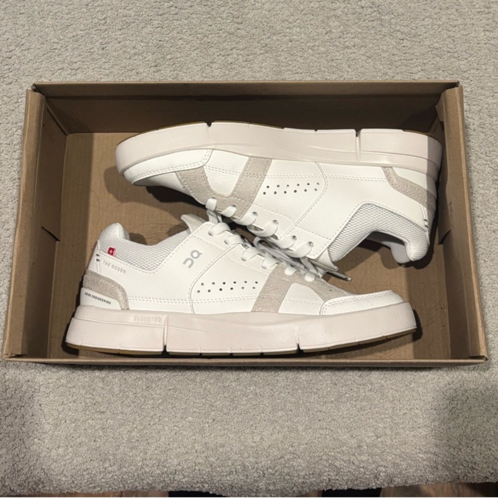 The ROGER Clubhouse Women’s Sneakers | White Sand color